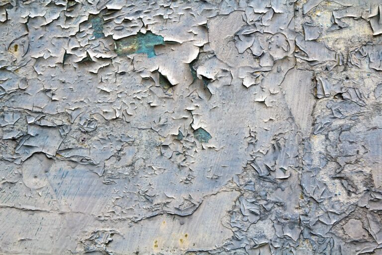 Understanding the Health Risks of Asbestos Exposure in Older Buildings